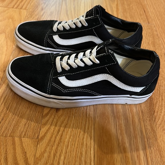 Vans Old Skool Suede Sneakers - Picture 5 of 7
